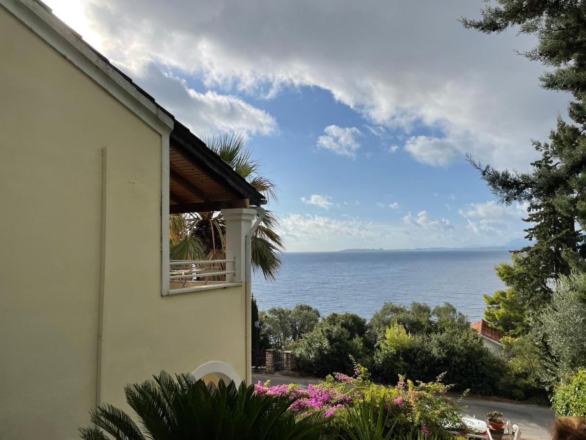 Mediterranean View Hotel Barbati Bagian luar foto