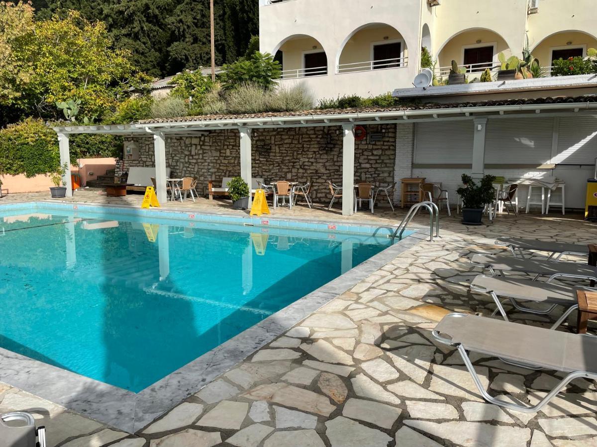 Mediterranean View Hotel Barbati Bagian luar foto