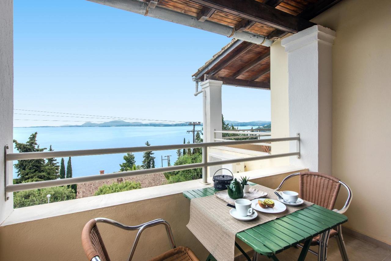 Mediterranean View Hotel Barbati Bagian luar foto
