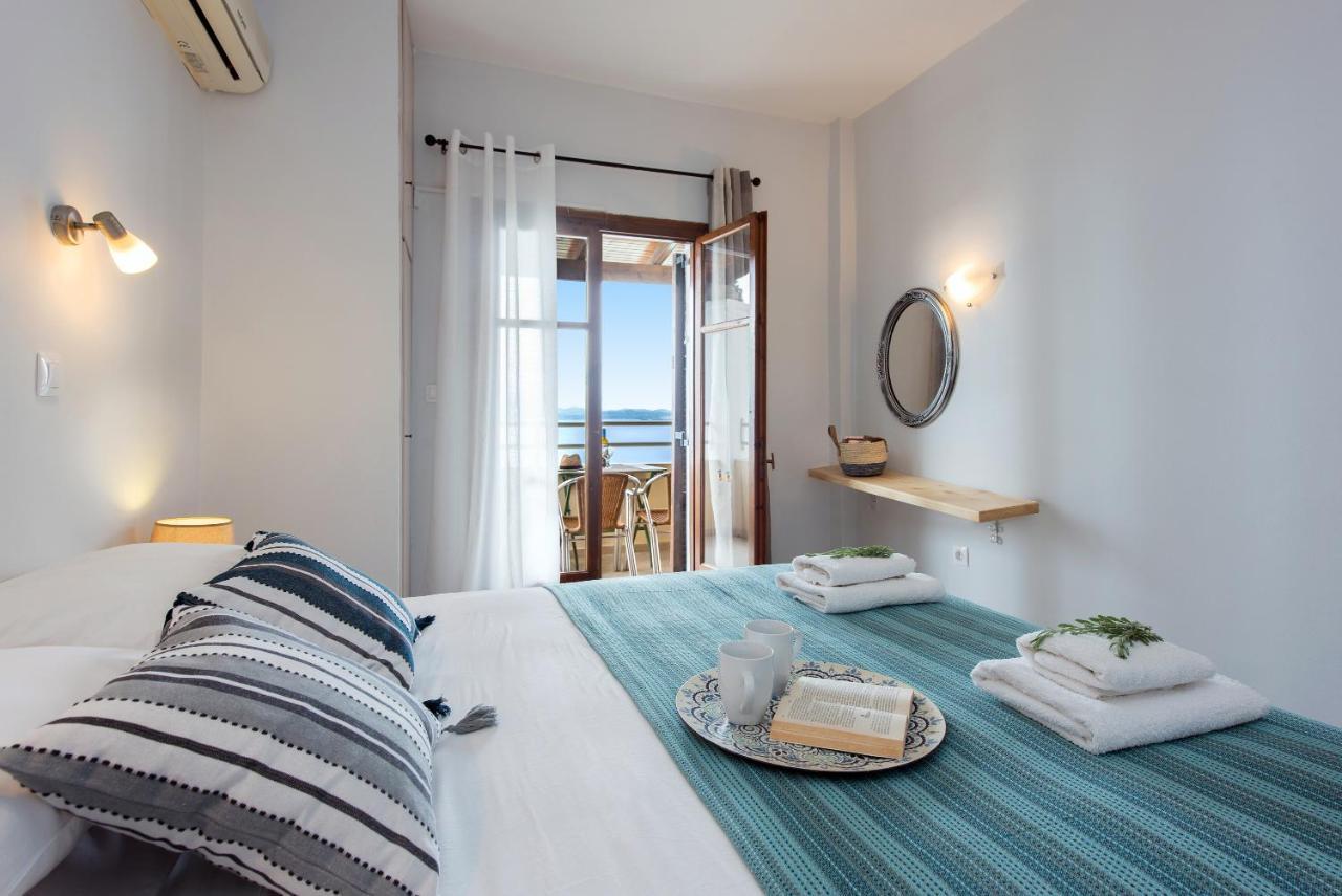 Mediterranean View Hotel Barbati Bagian luar foto