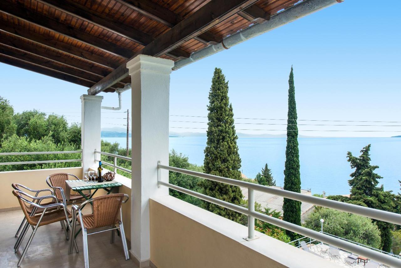 Mediterranean View Hotel Barbati Bagian luar foto